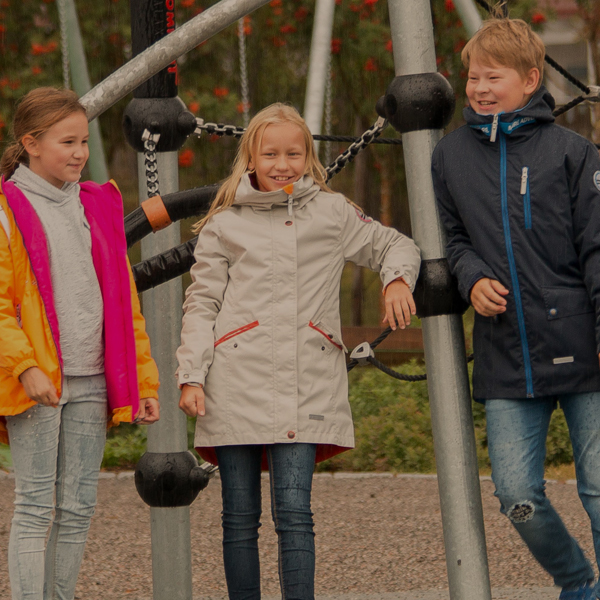 KomilShop - Mainosvideo, somekonsultointi, valokuvaus ja ulkomainos.